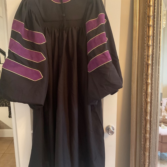 PHD Doctoral Gown graduation, purple black, NWOT, size 51” - Picture 14 of 14